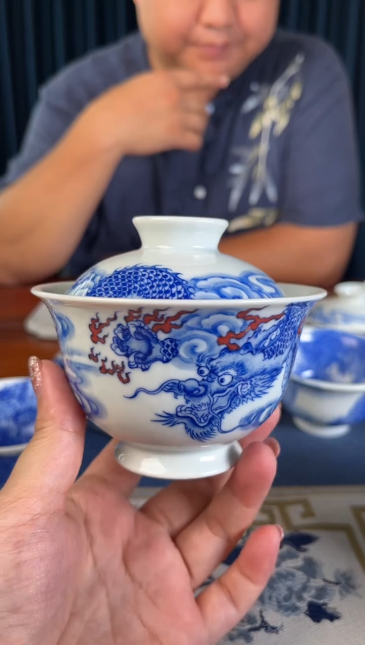 【闪购商品】杯含月阁............