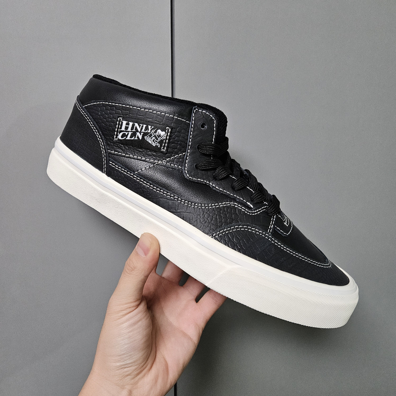 【高品质牛皮】黑白色鳄鱼纹拼接复古中帮板鞋百搭休闲鞋潮鞋