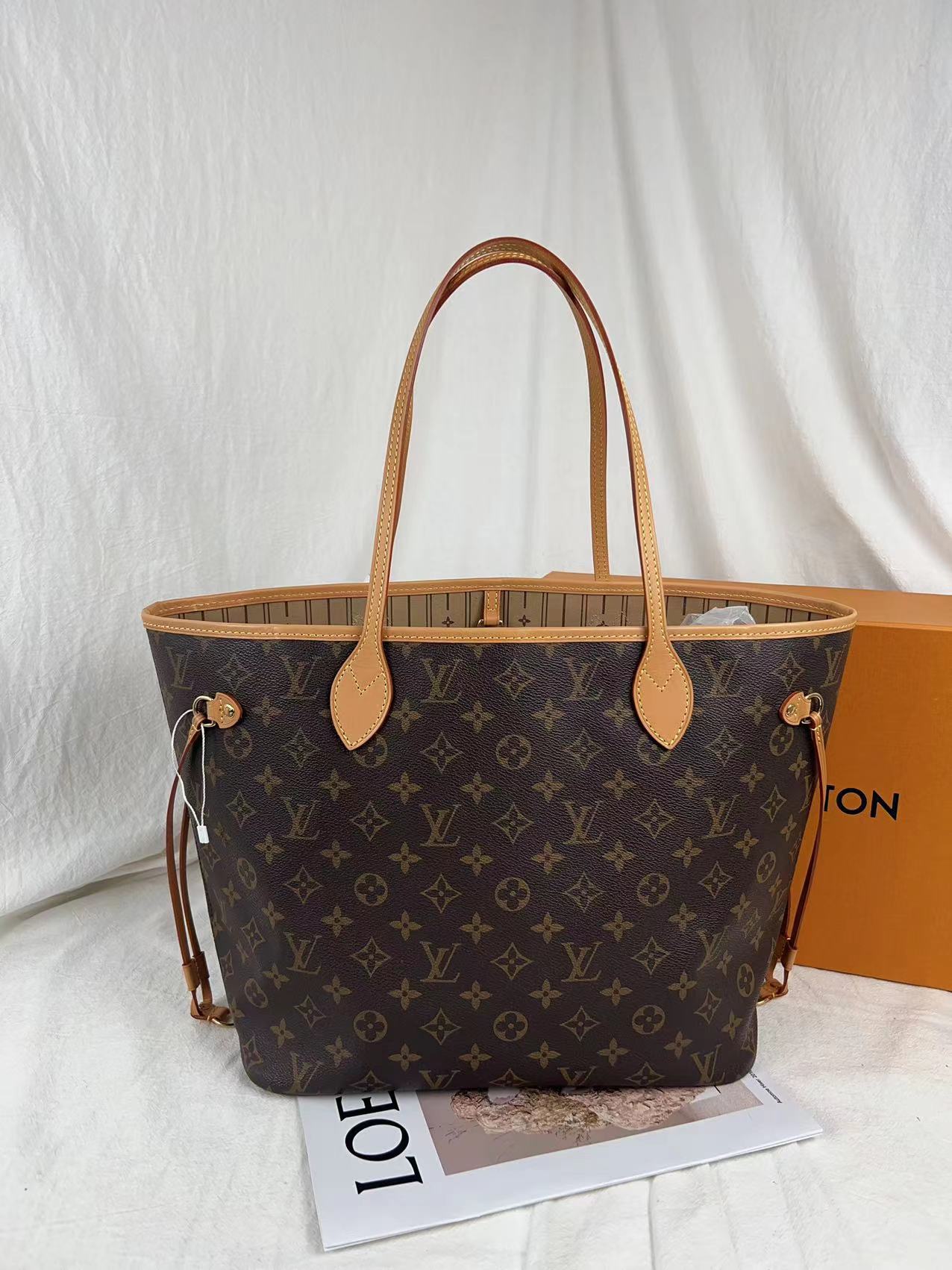 99新 LouisVuitton/路易威登 幽幽丨neverfull老花中号/换植鞣革