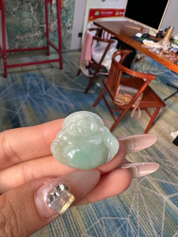 天然缅甸A货翡翠佛公