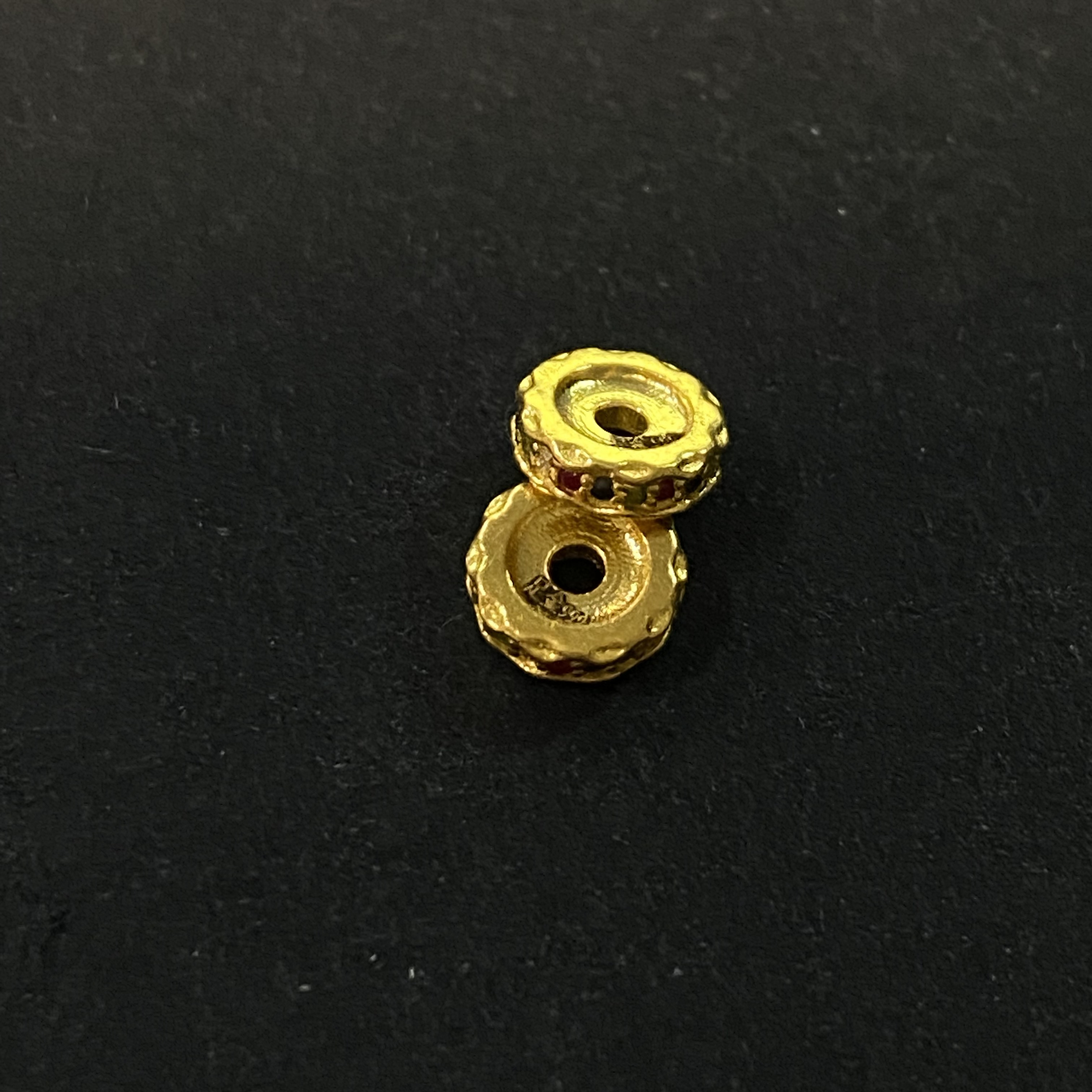 【黄金女一号】 足金 一套 彩钻隔片  2个 重1.347克尺寸6mm