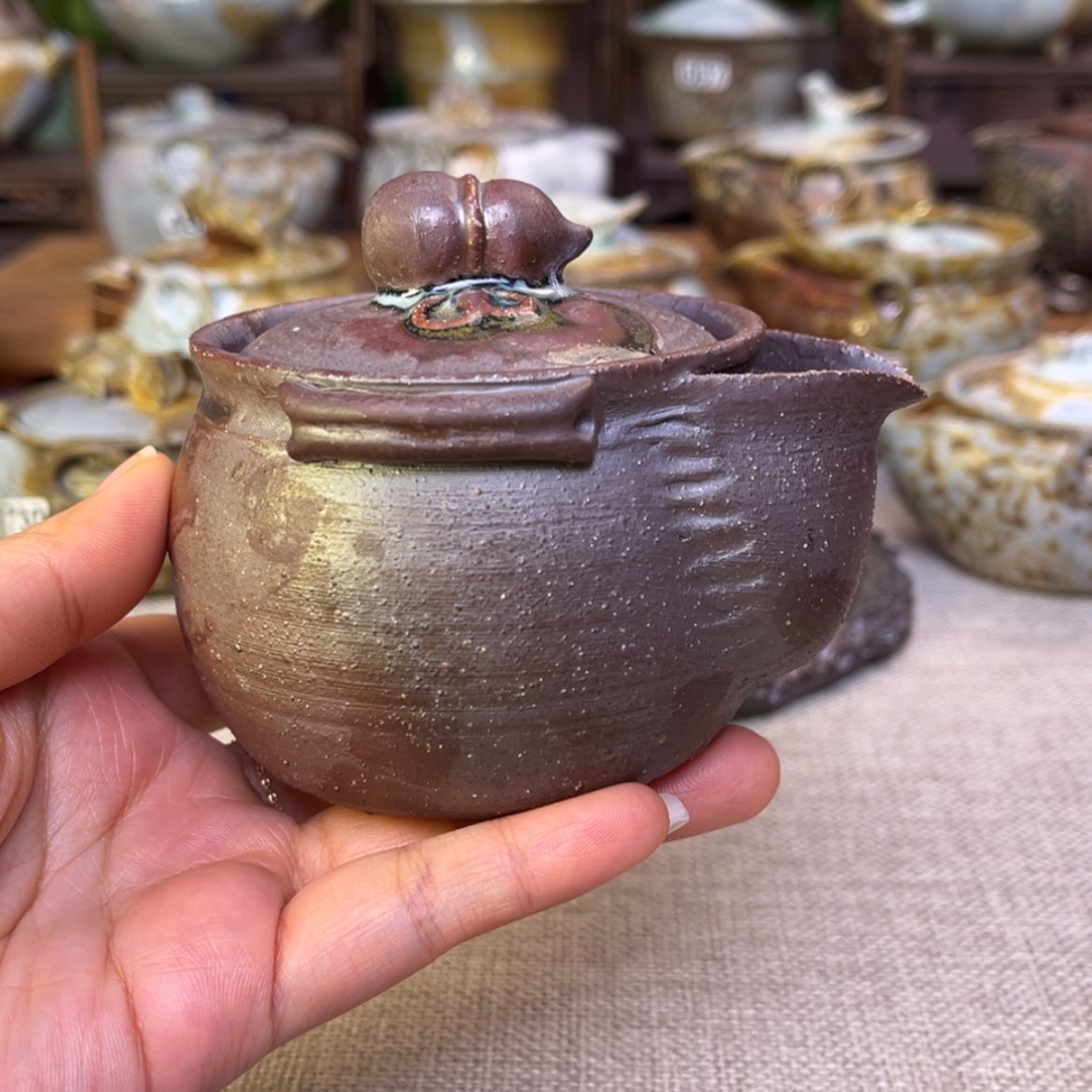 【闪购商品】陶瓷壶宁*