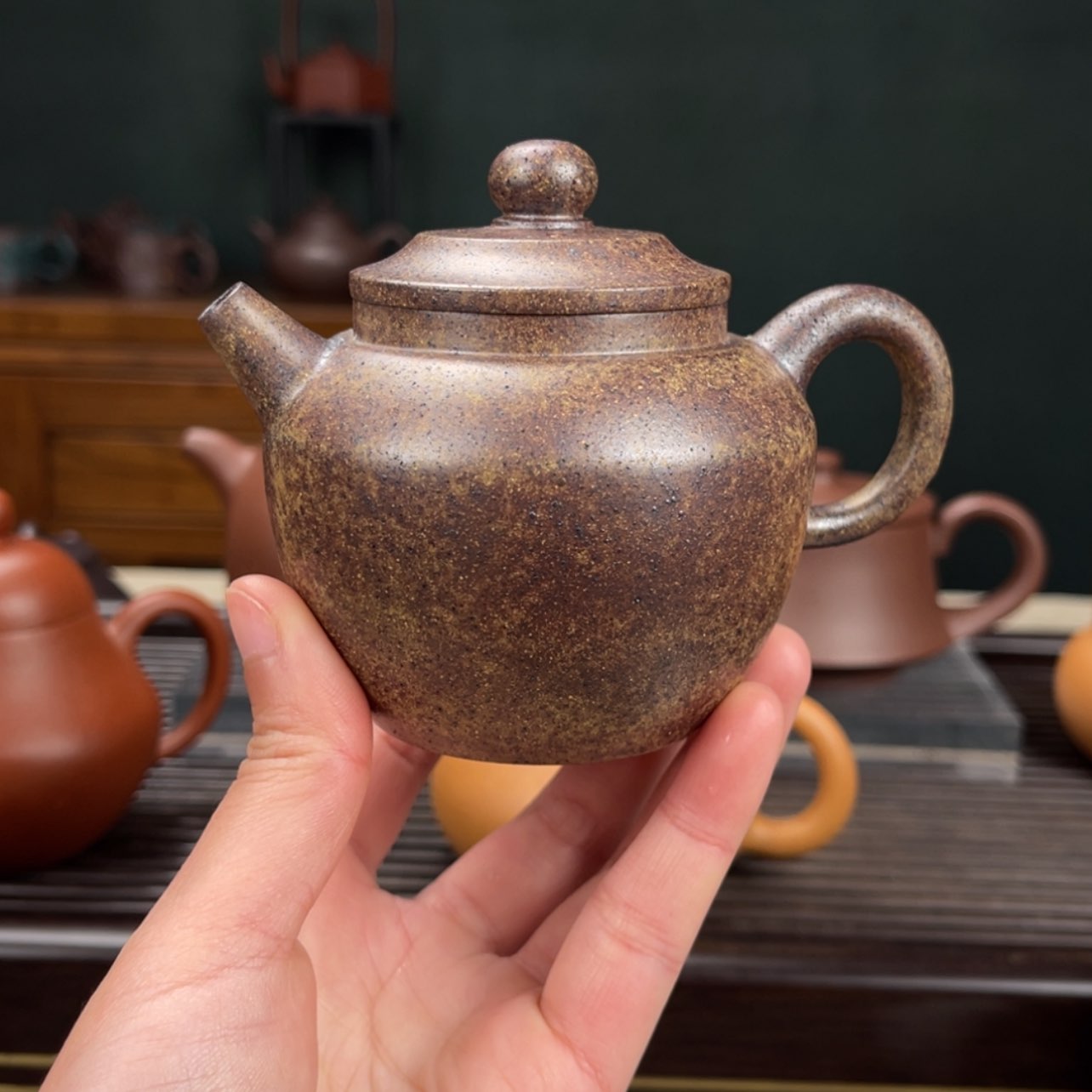 【闪购商品】紫砂茶壶小**哼