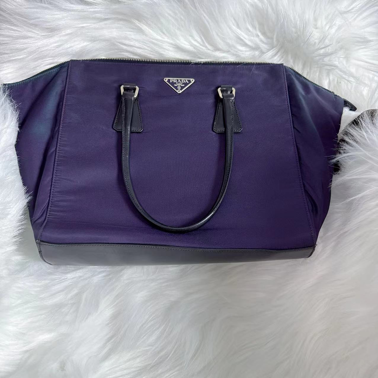 95新 Prada/普拉达 B0031prada 百搭款深蓝色单肩包