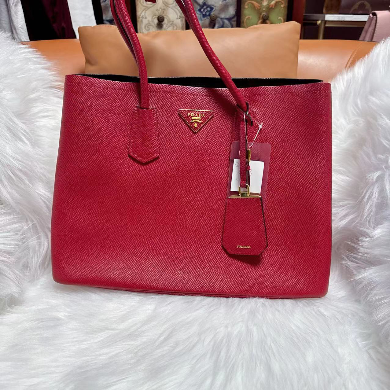 95新 Prada/普拉达 prada 百搭款红色单肩包