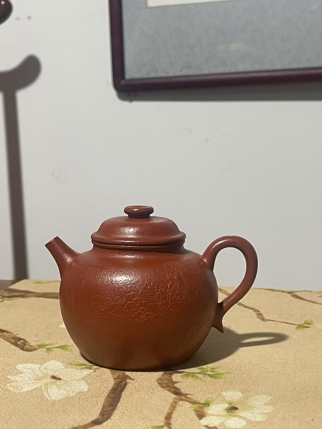 宜兴紫砂壶全手工制作工艺精湛