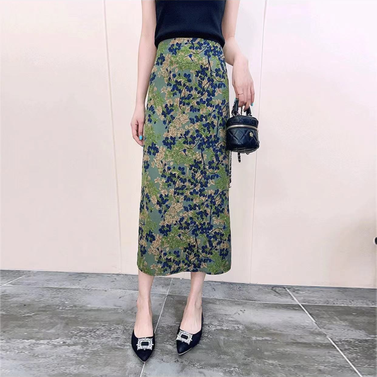 法式高级感花色后开叉半身裙女2024夏季款修身显瘦气质中长A字裙