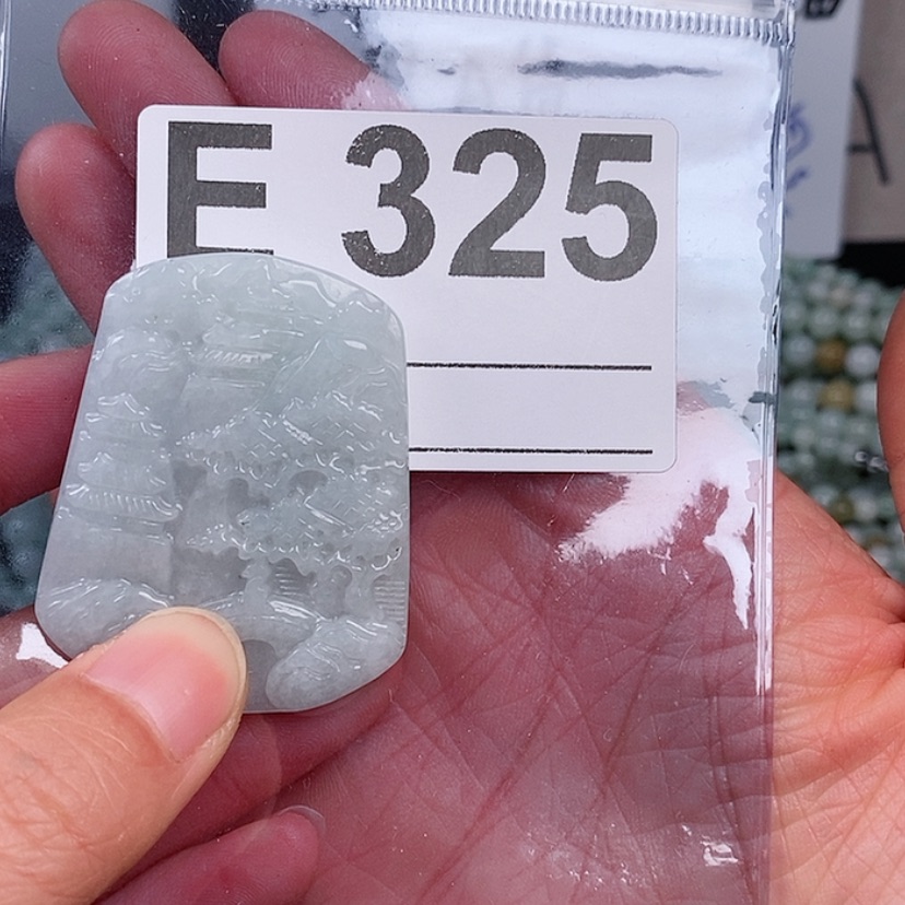 【闪购商品】翡翠颈饰未镶嵌