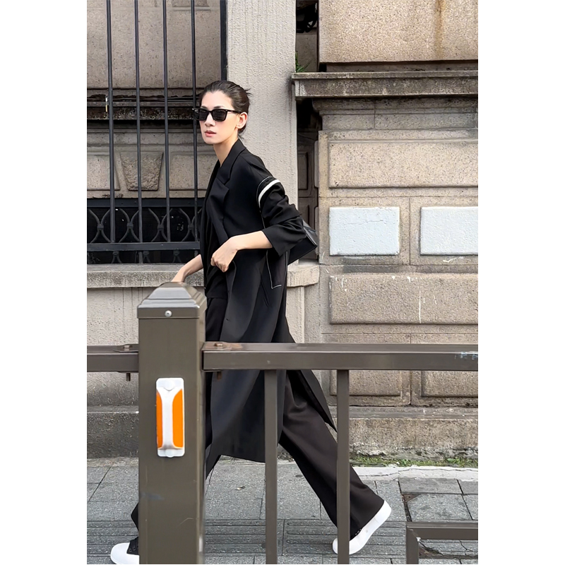 CHIC白 独立片裁 山本风羊毛拼色显瘦大衣外套