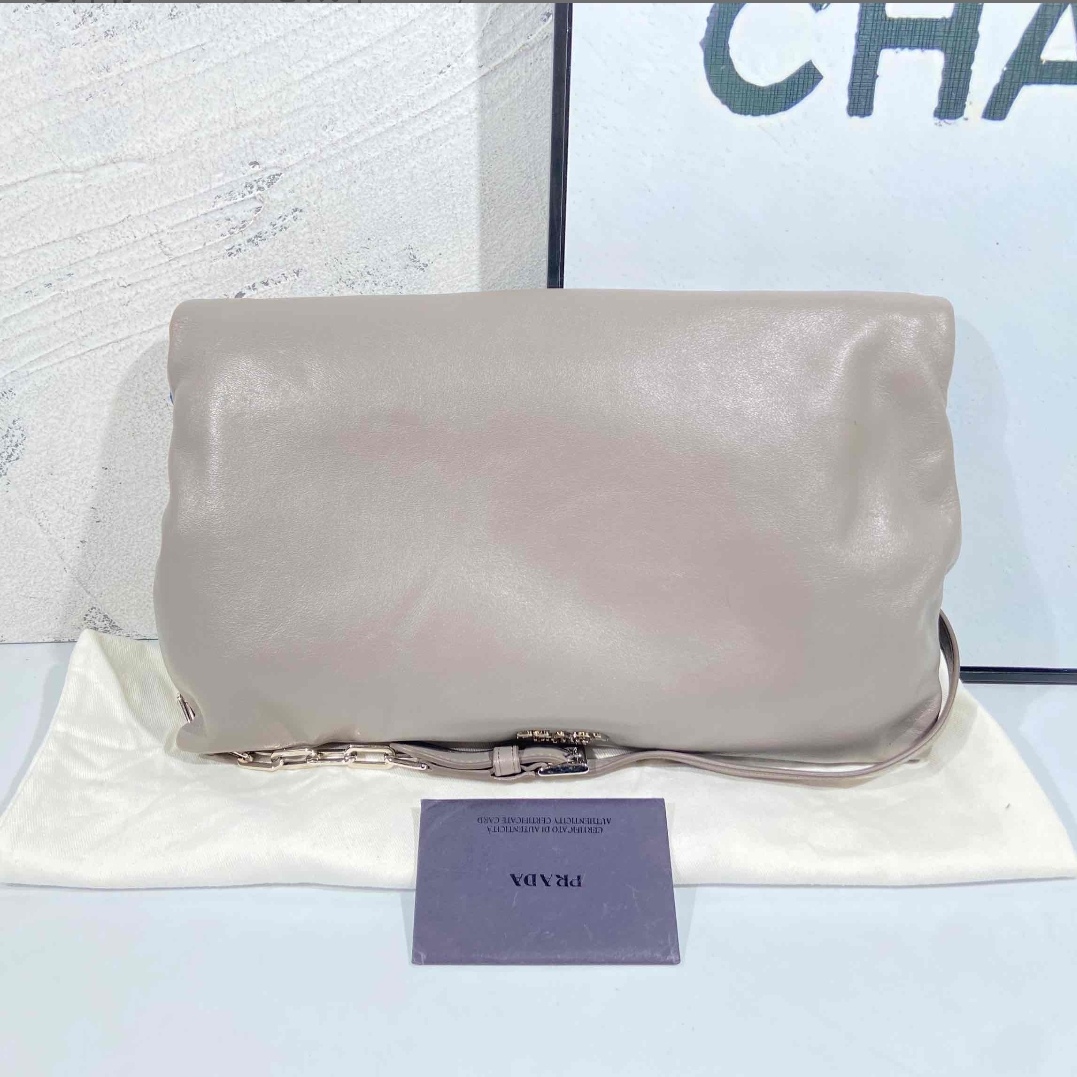 95新 Prada/普拉达 小野专属/95新/普拉达/单肩包/AK9681