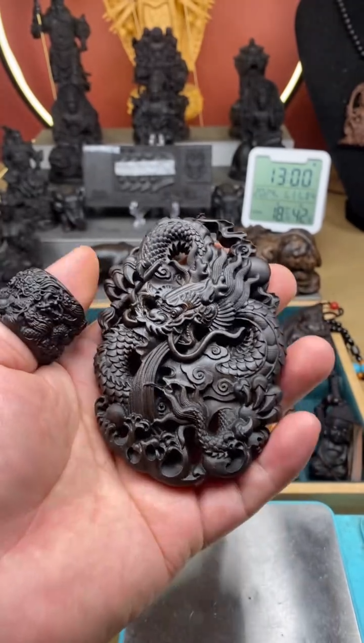 【闪购商品】香木龙牌
