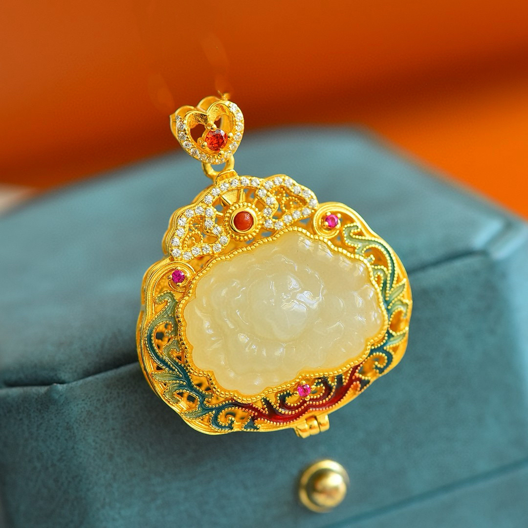 承韵珠宝 香囊和田玉牡丹花珐琅彩花丝镶嵌吊坠925银鎏金毛衣链