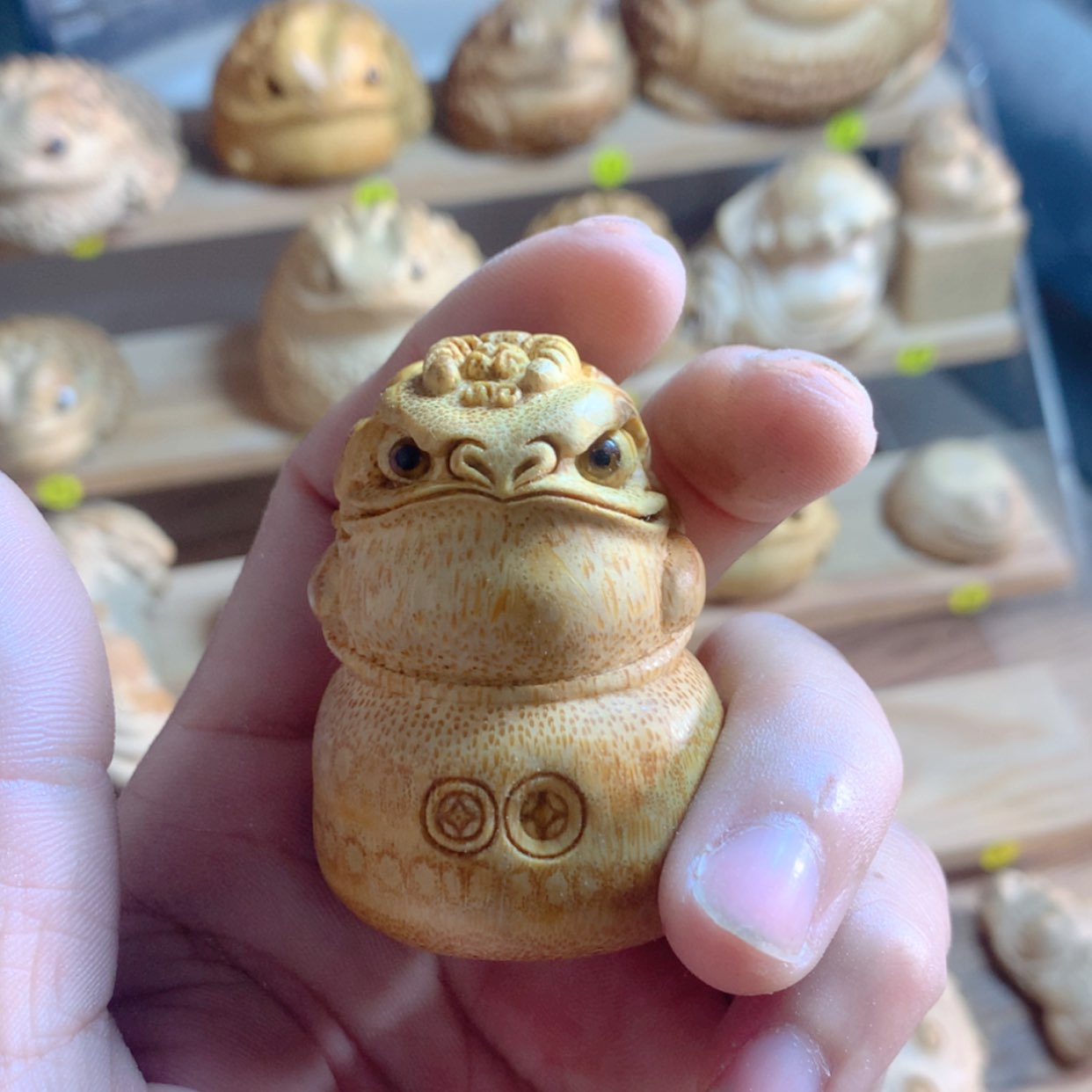 【闪购商品】竹根雕小鹰嘴