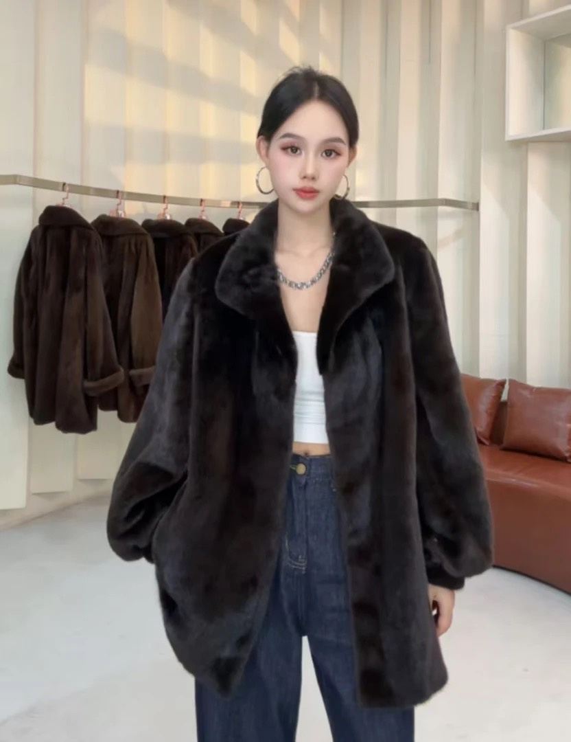 QIUDIYI/裘蒂依新款紫金短二天鹅绒时尚水貂外套大衣中长款女