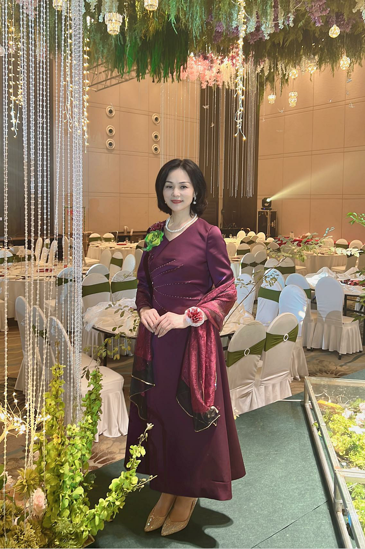 态态喜妈妈喜婆婆礼服高端定制A-00015显瘦气质长款
