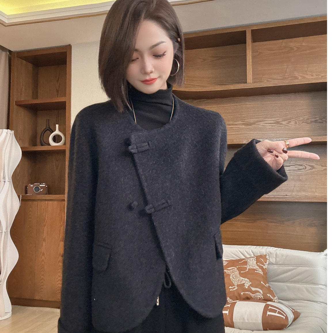 茜百万【珍珠港湾】高级感羊毛双面大衣女小香风短款毛呢外套女复古