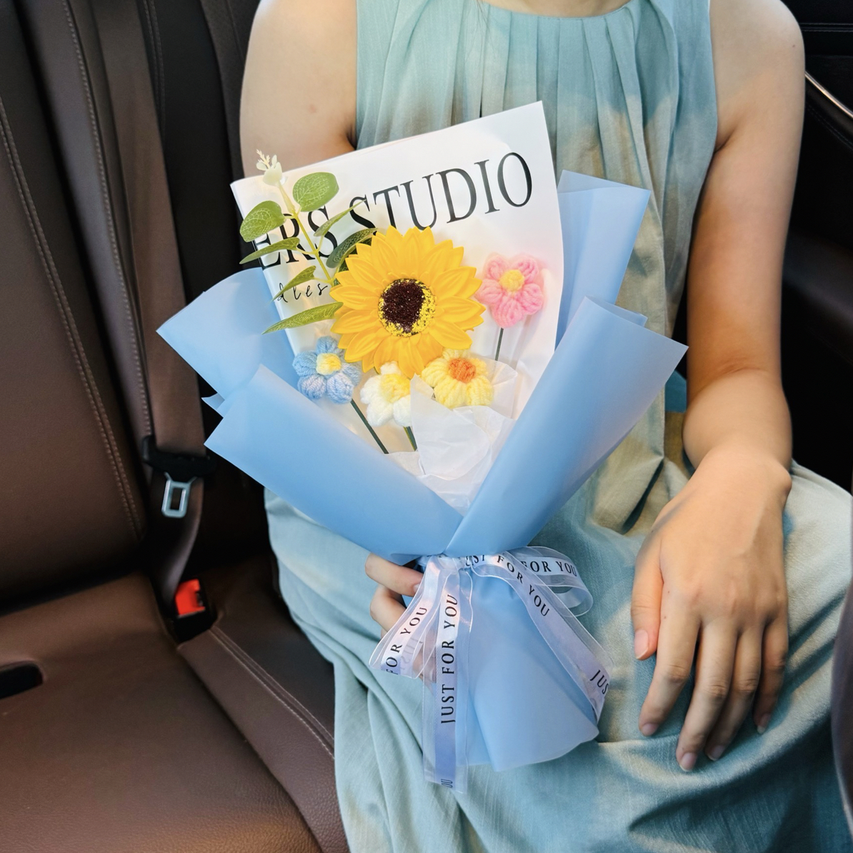 教师节花束向日葵香皂花毛线针织花成品送老师礼品