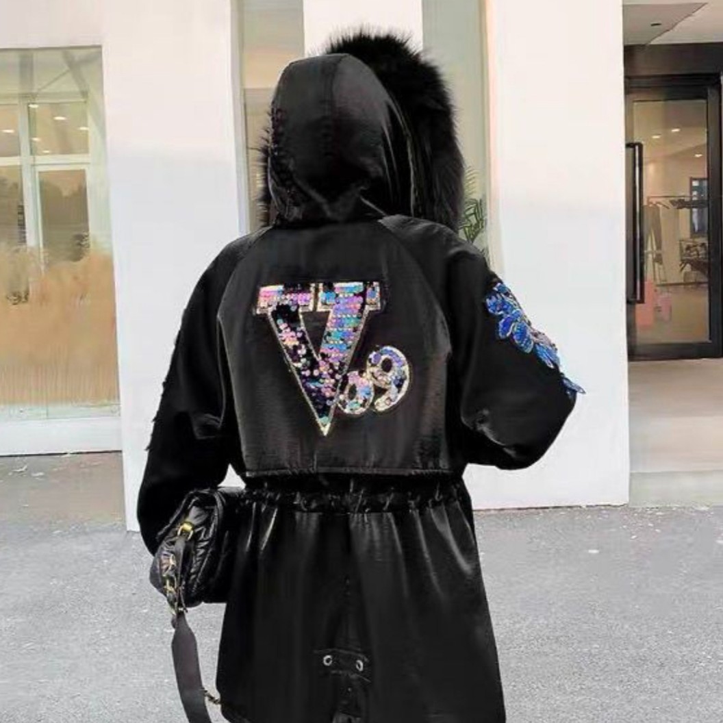 2023新款女金属丝 V09 款派克服连帽冬季时尚百搭女士外穿亮面ins