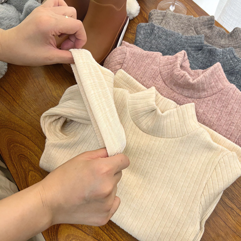 女童打底衫2025秋冬新款儿童半高领洋气针织衫加厚保暖软糯T恤潮