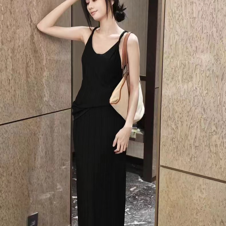 [气质ins]春夏长款吊带黑色修身连衣裙针织长裙裙子套装显瘦百搭