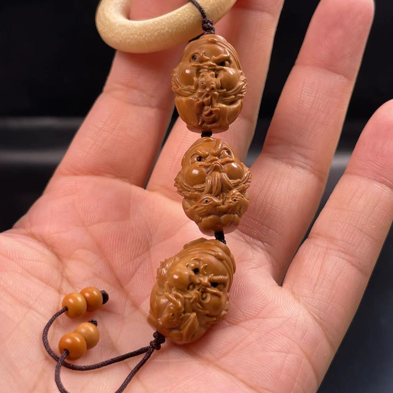 橄榄核雕钟馗单粒单籽吊坠手撵钟馗三兄弟橄榄核核雕天然木质长度