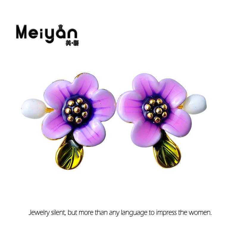 铜合金耳饰 高级感小花耳钉设计感紫色花朵耳环 10154