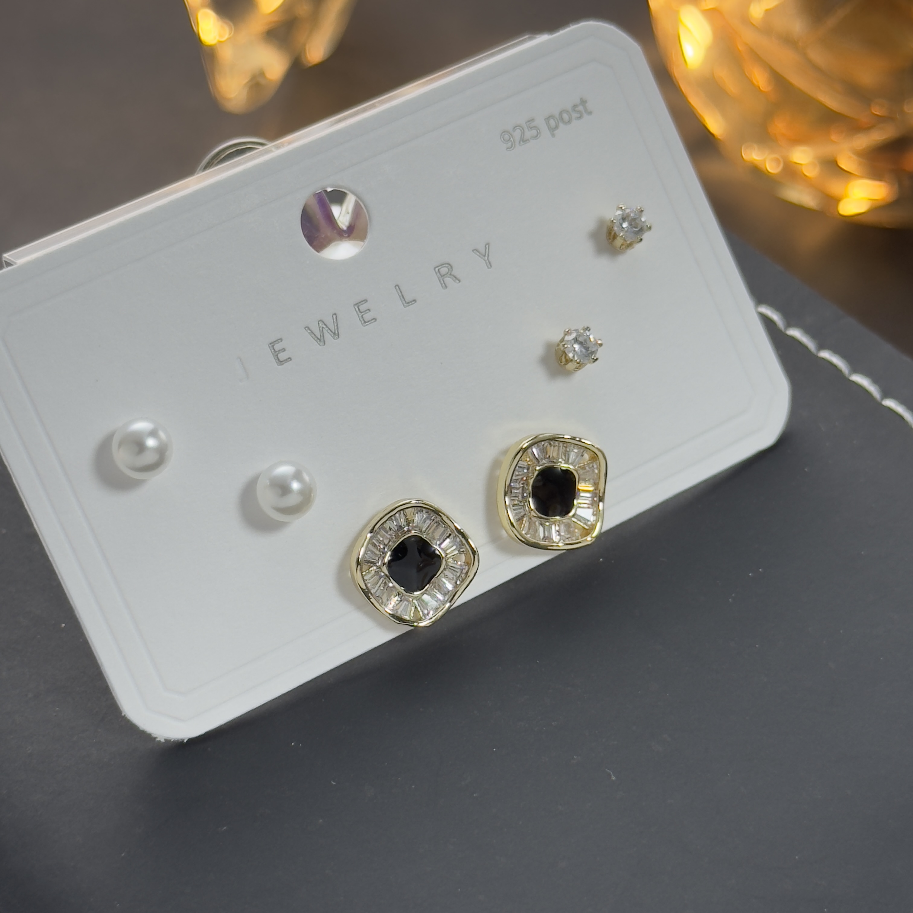 铜合金合成锆石耳饰 气质迷你轻奢时尚百搭黑色简约耳环QC2250