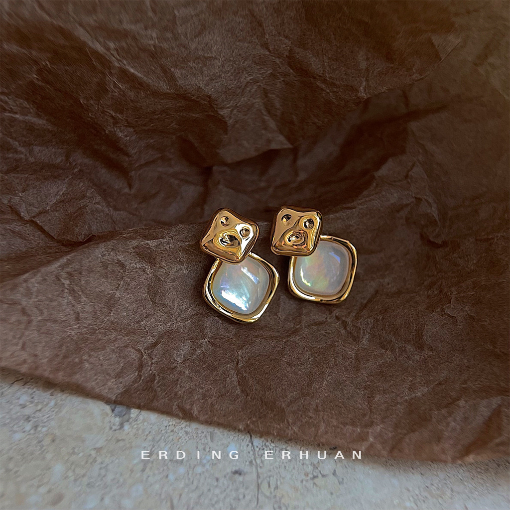 铜合金贝壳耳饰 法式小双层简约款几何方型通勤款耳钉