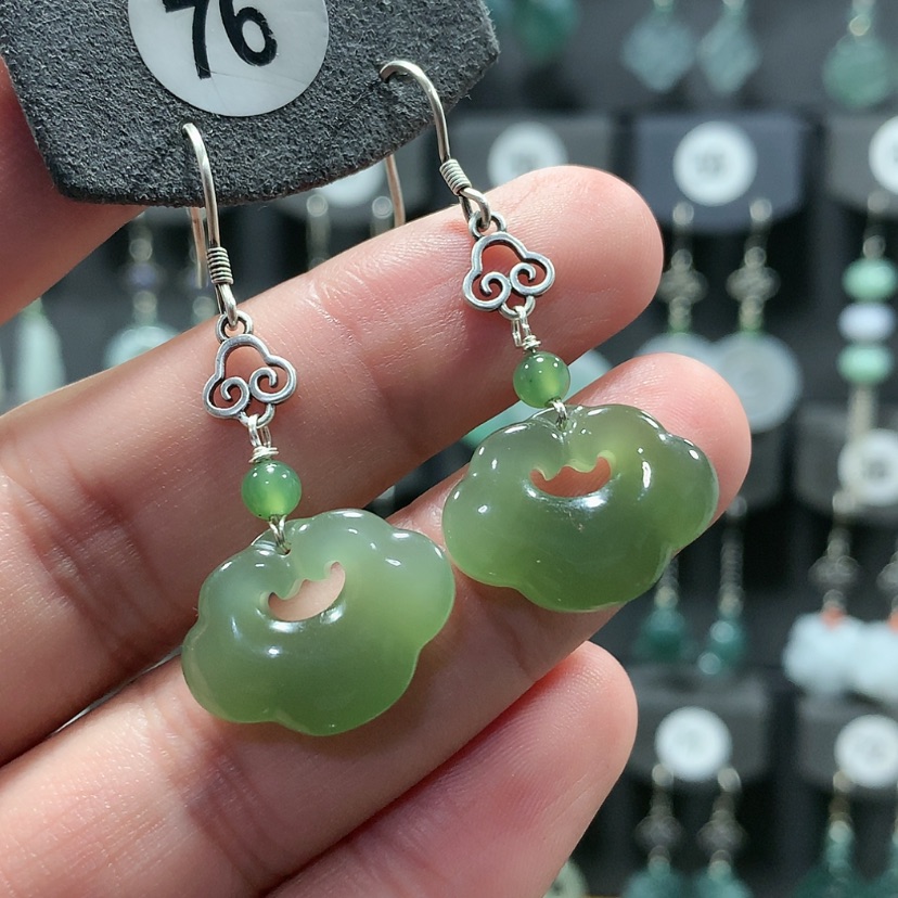 【闪购商品】和田玉耳饰银S925镶嵌赵*