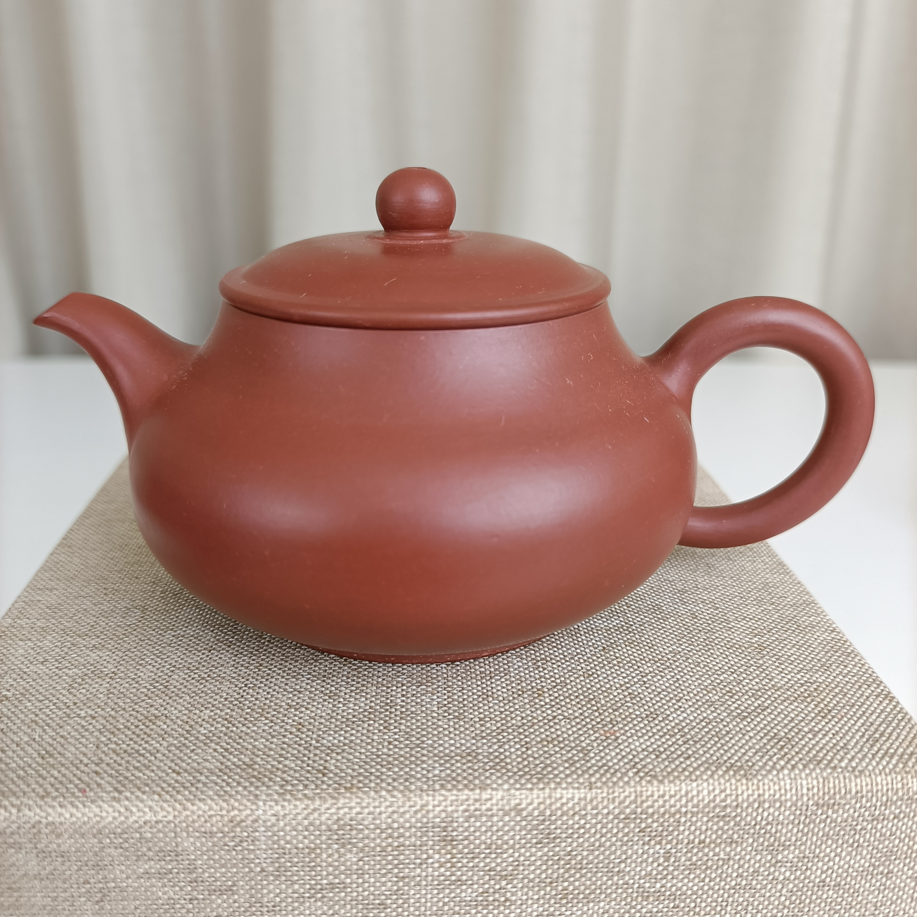 濠顺茶器，紫砂原矿大红袍手工壶明炉130CC