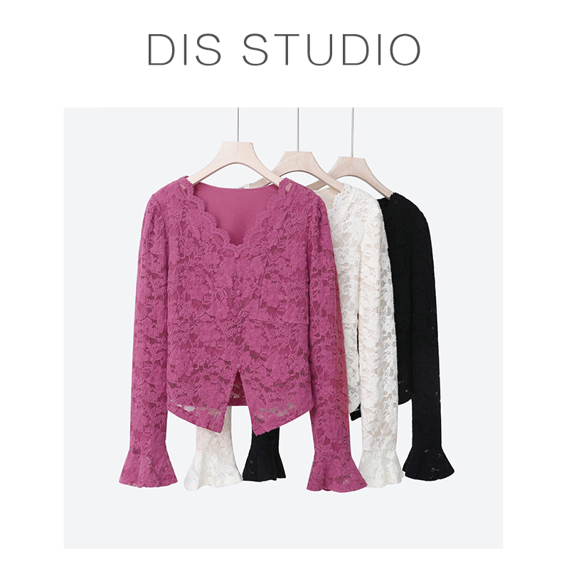 【双11清仓】【云雾秘境】加厚收腰V领单排扣蕾丝衫Z523E09717