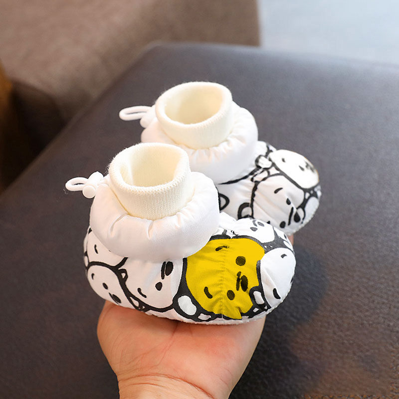 婴儿鞋子加厚男女宝宝防掉鞋套0一1岁新生儿保暖棉鞋秋冬季软底鞋