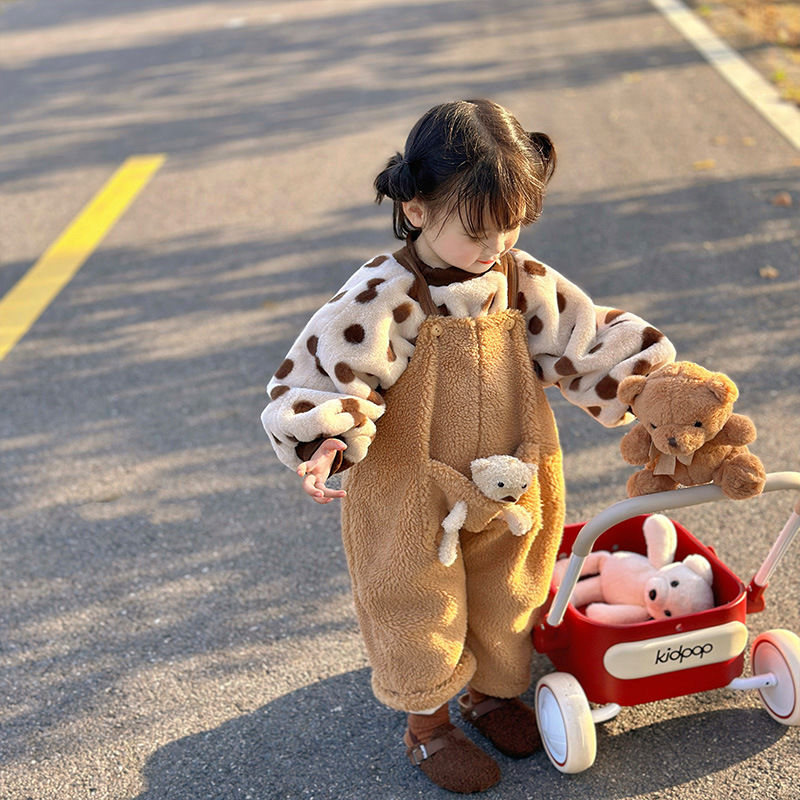 儿童超萌冬装羊羔绒小熊背带裤百搭休闲裤男女童冬季加厚外出裤子
