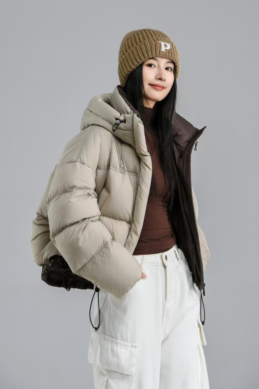 【语十琪】827# (90大朵羽绒泡芙云朵下拼色短款羽绒服冬季