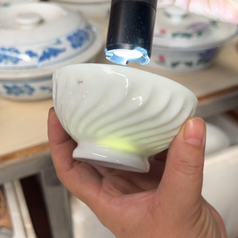 高温瓷细白瓷釉下微瑕9厘米