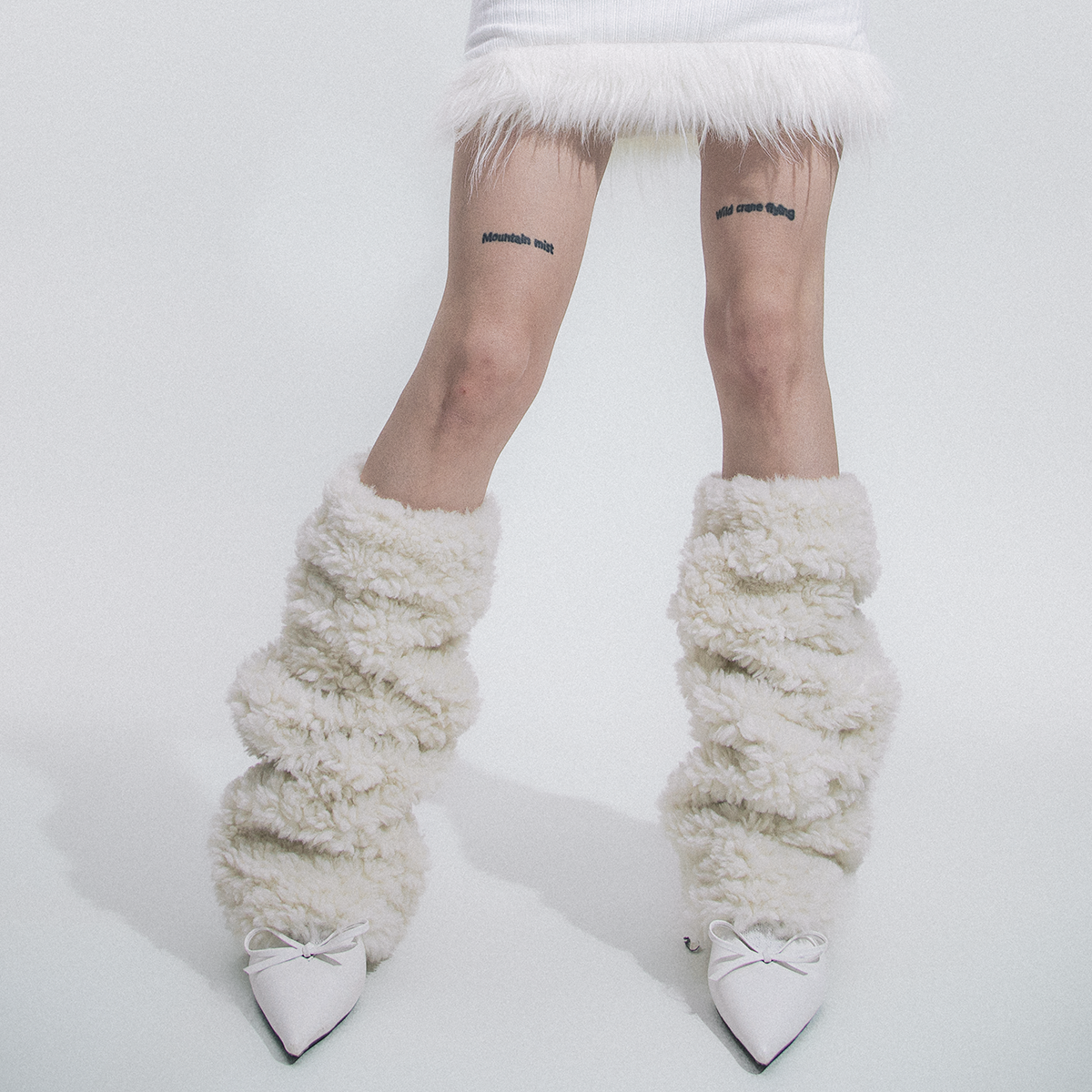 WCH秋冬新款米白色羊羔毛寒冬防风加厚保暖辣妹过膝堆堆袜套女