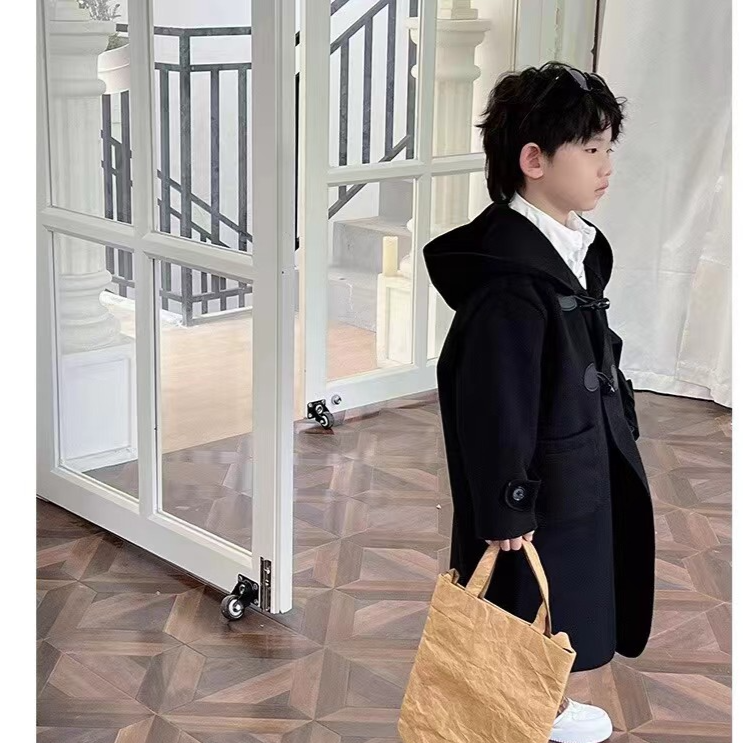 D701--D800男女套装上衣和裤子（非图款）