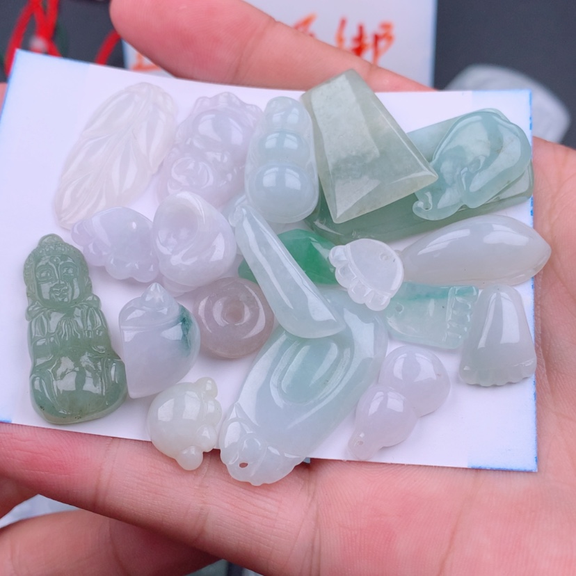 【闪购商品】翡翠颈饰未镶嵌用****1
