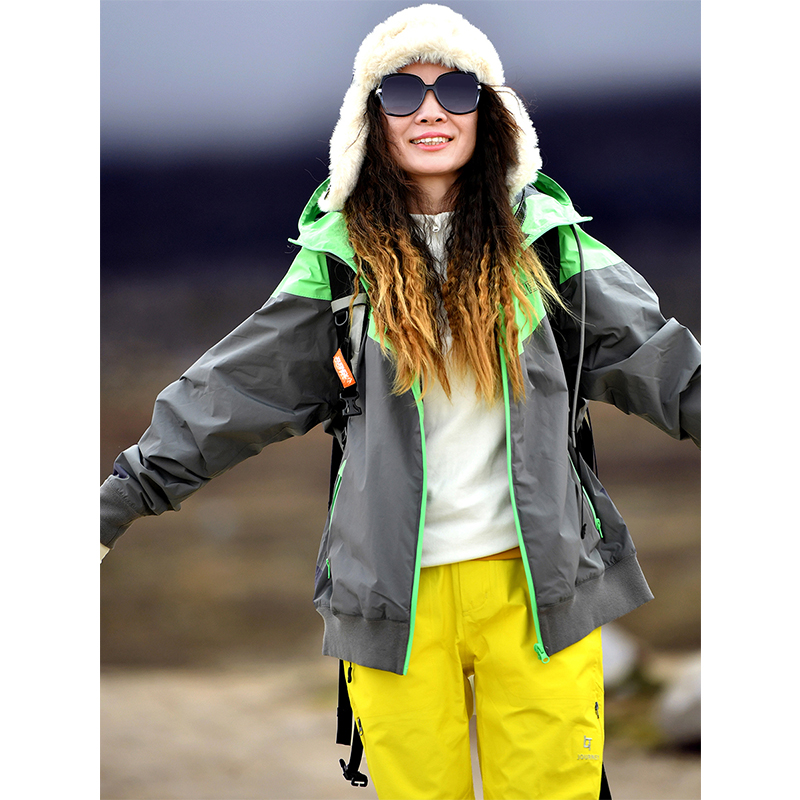 北京森林户外保暖搭子山系专业接缝全压胶防风防水透气情侣冲锋衣