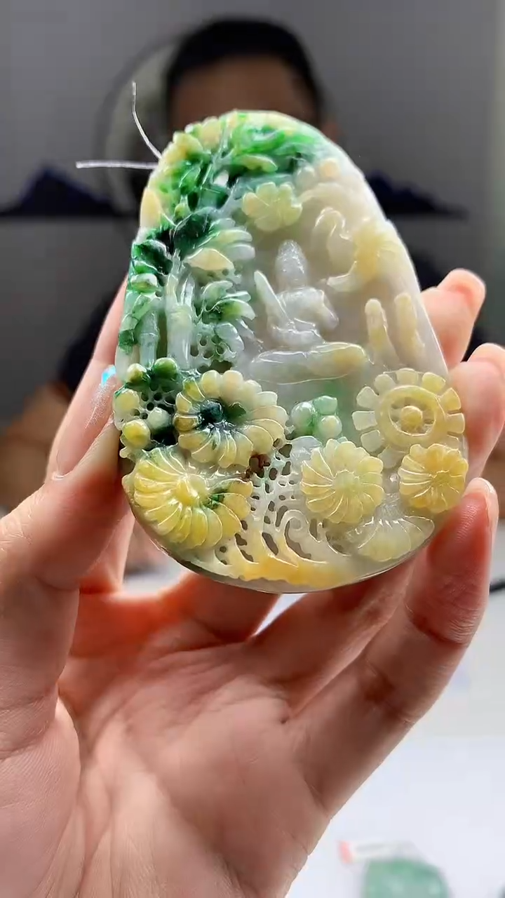 【闪购商品】定制翡翠未镶嵌毛货挂件81-5116zm