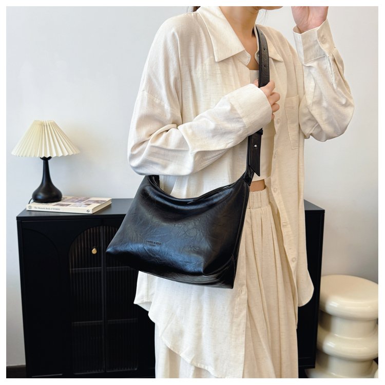 韩版百搭包包软塌简约风单肩包大包2024新款包包女大容量斜挎包