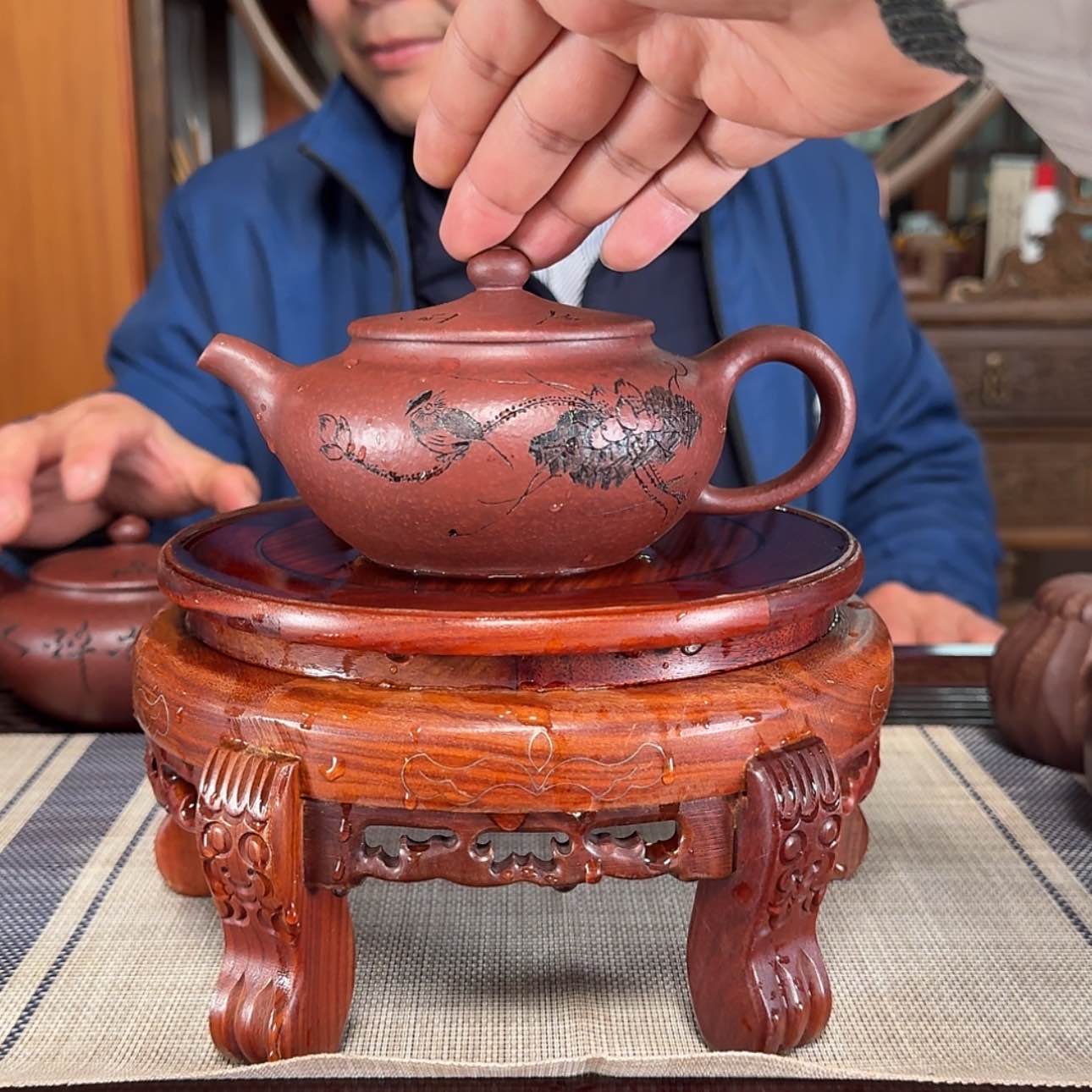 【闪购商品】紫砂茶壶280cc 海棠红