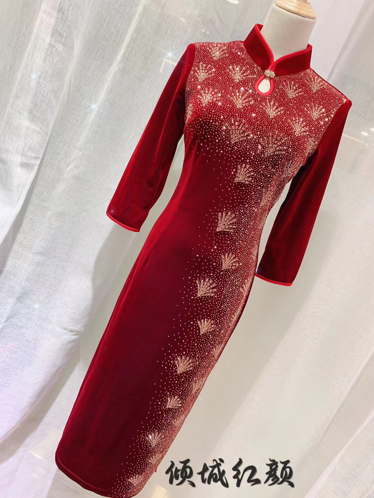 高定款韩国进口丝绒旗袍裙