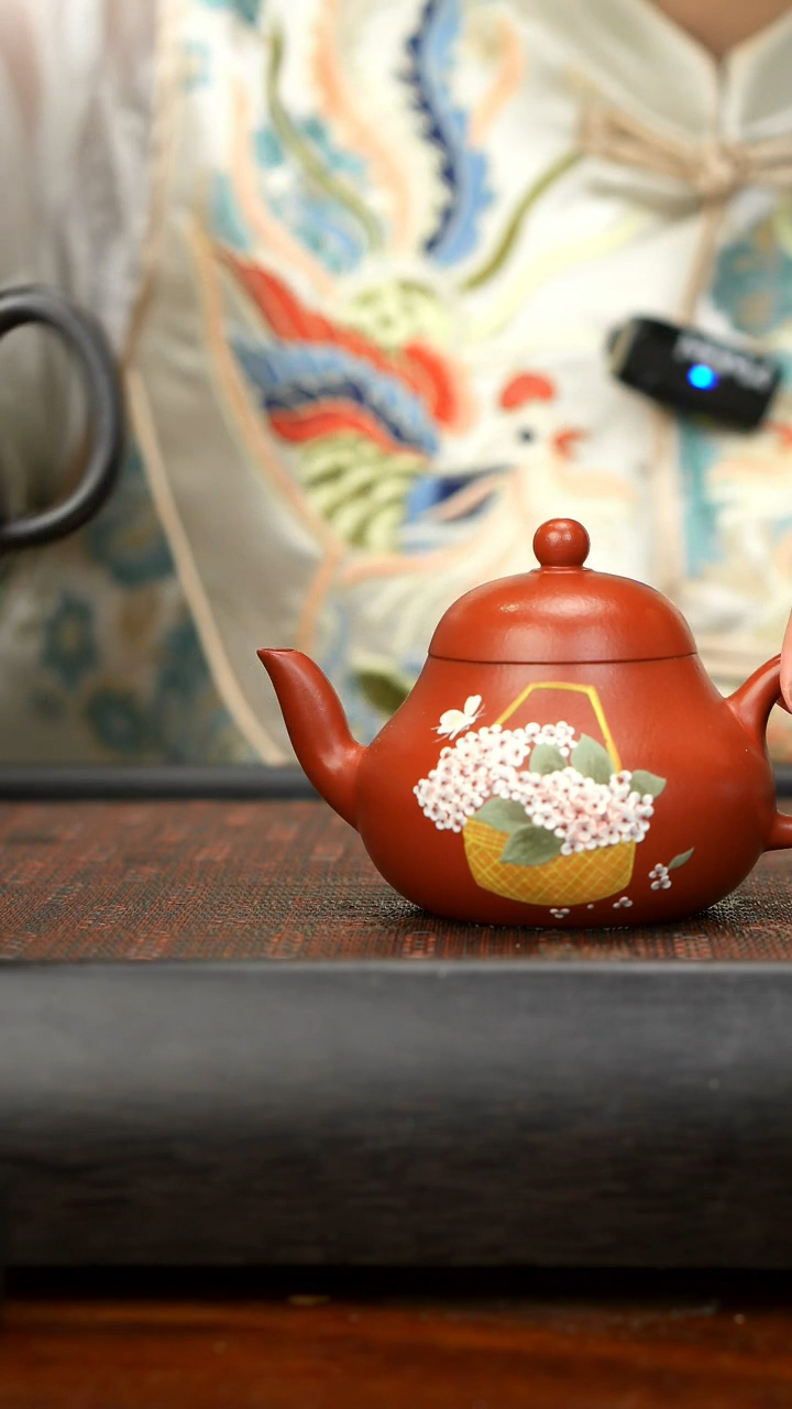 【闪购商品】紫砂茶壶朱泥小梨型 绣球花堆绘