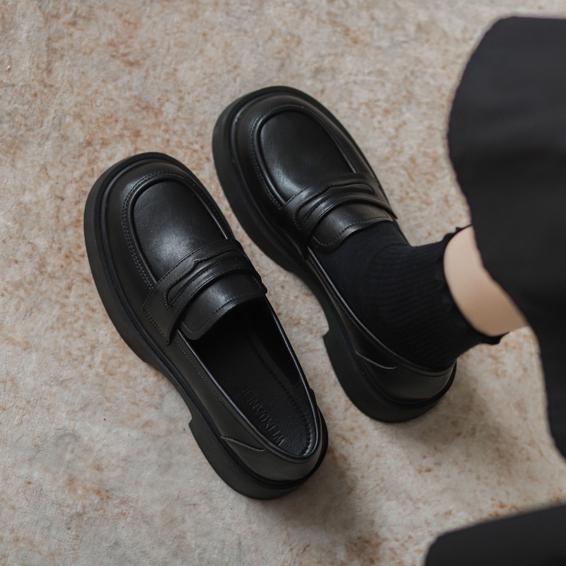 软皮黑色乐福鞋女2024秋季新款一脚蹬英伦风小皮鞋女厚底单鞋子女