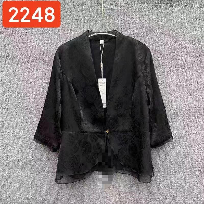 2248-10（玫瑰西装）新款舒适时尚外套