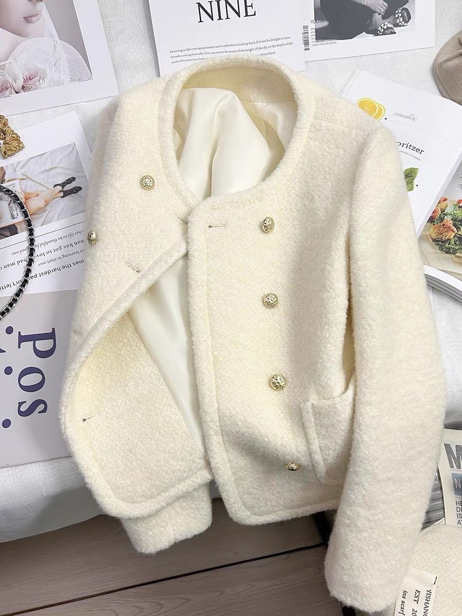 米色加厚保暖小香风外套女2025年秋冬新款温柔高级感时尚休闲外搭