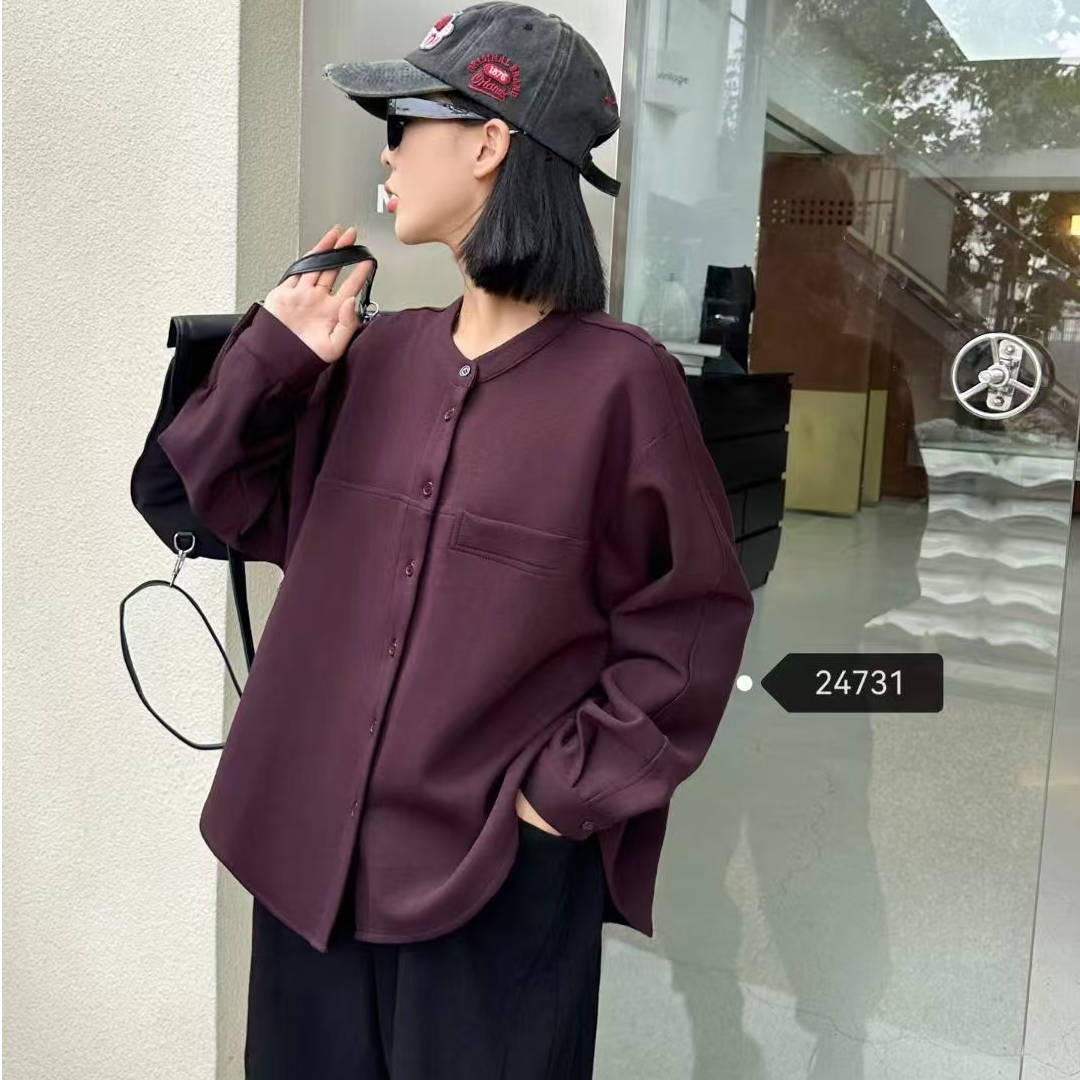 布鲁塞尔--圆领系扣百搭极简风弧形设计感外套