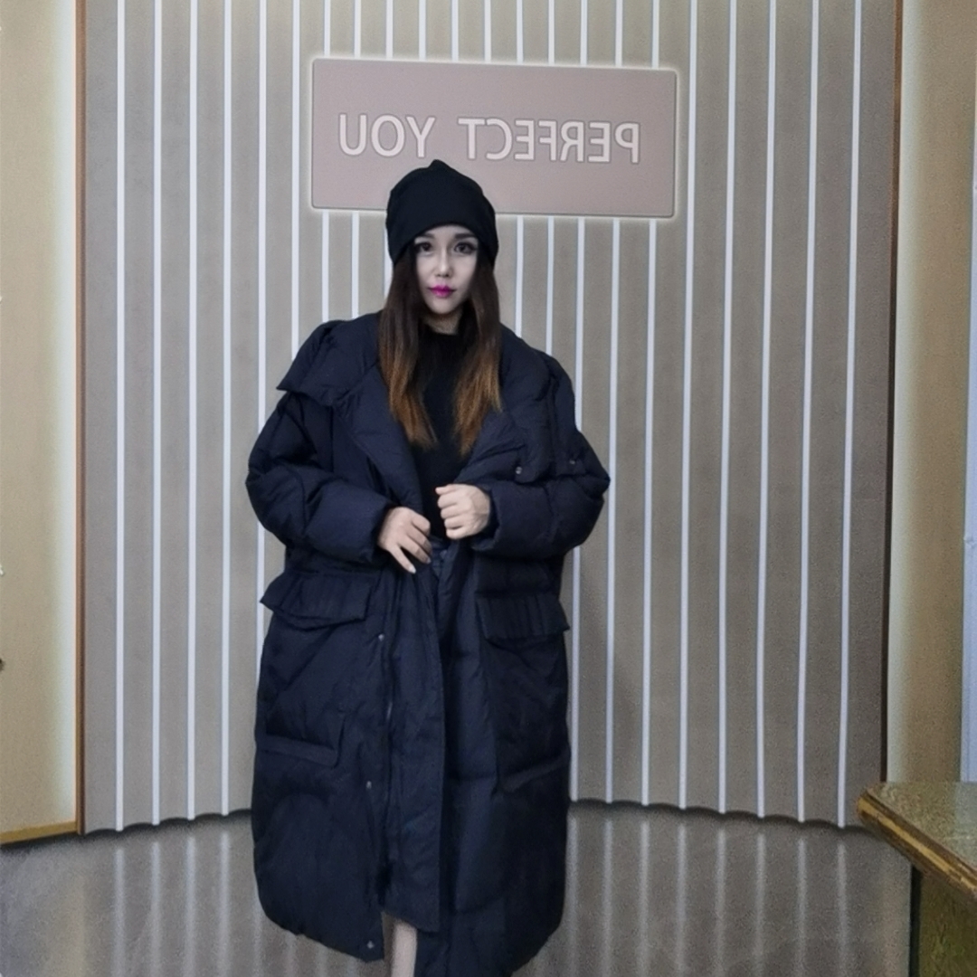 羽绒服女宽松时尚均码长款大牌加厚特色