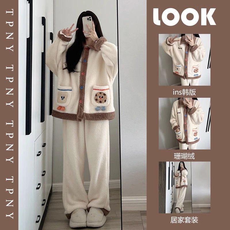 大码mm250斤圣诞熊睡衣穿雪花绒长袖卡通宽松保暖ins加绒家居服